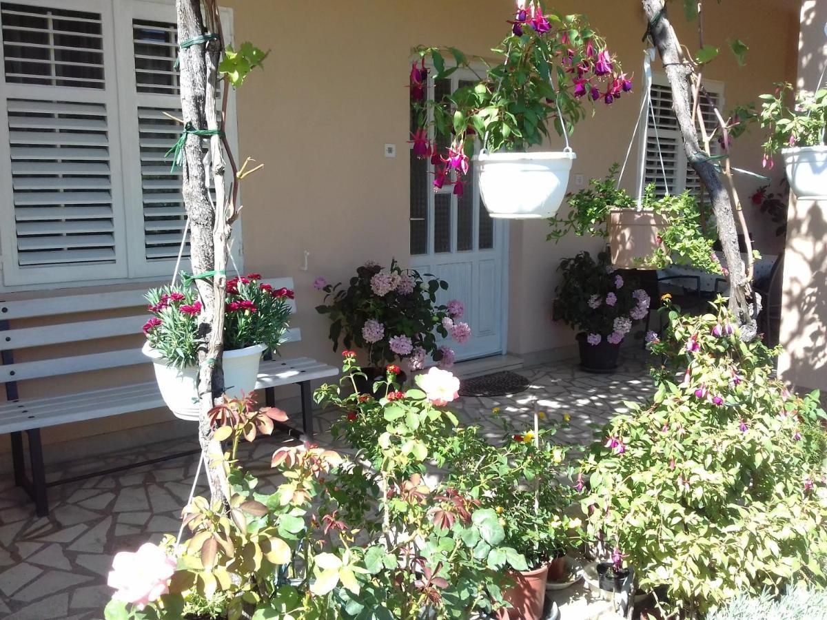 Apartman Iva Apartment Kastela Luaran gambar
