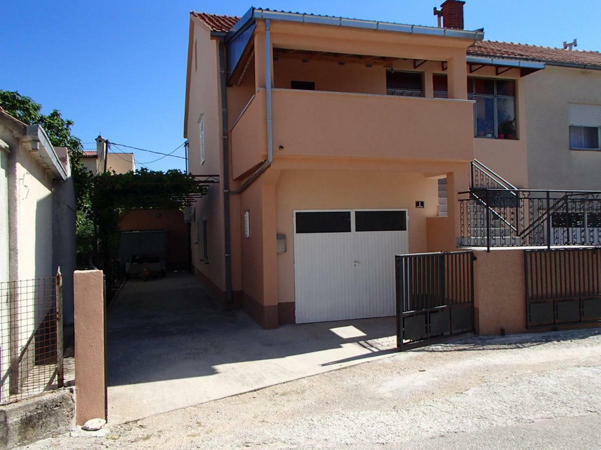Apartman Iva Apartment Kastela Luaran gambar